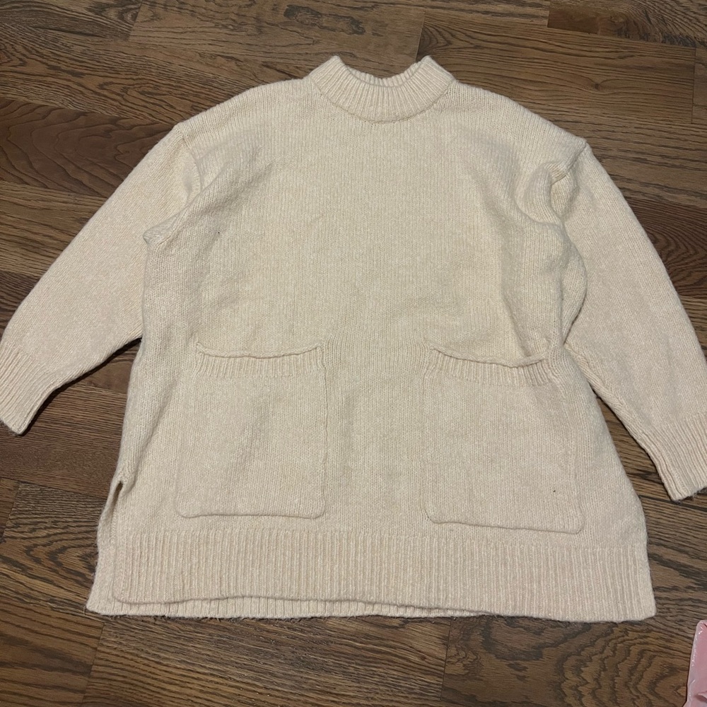 MANGO
Women's Oversize Knit Sweater - Picture 2 of 5